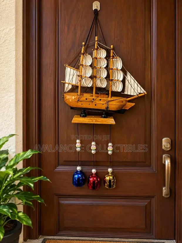 Ship-Like Wind and Door Chimes for Both Indoor and Outdoor Use. · Photo 1