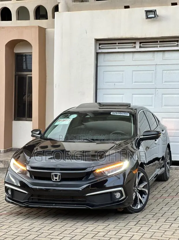 Honda Civic 2020 Black · Photo 1