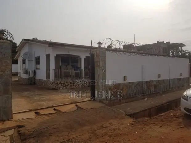 3bdrm House in Lakeside, East Legon for sale · Photo 1