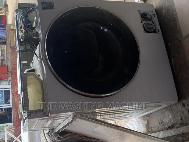 Door to Door Washing Machine Repair Services · Photo 1
