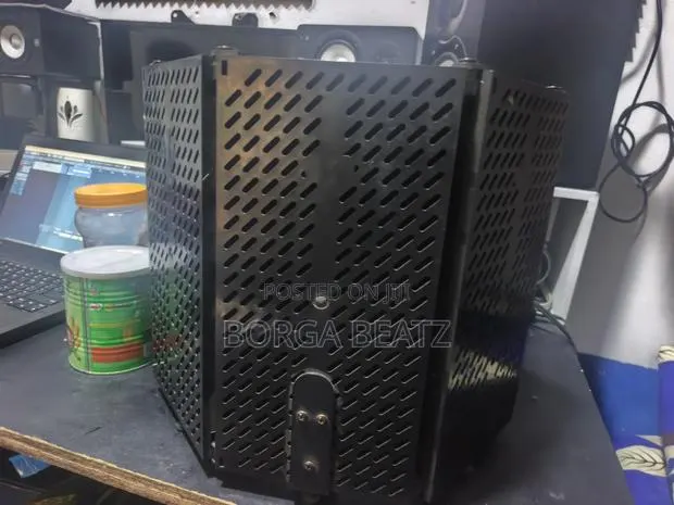 Microphone Shield · Photo 1