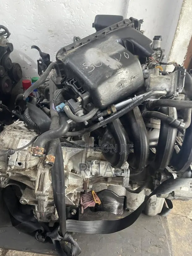 Home Used Japan and America Engines and Gearboxes · Photo 1