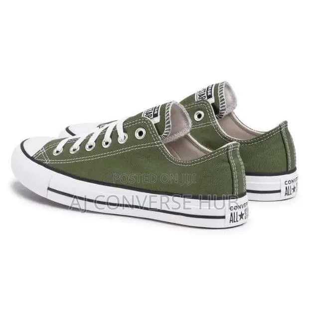 Converse Wholesale · Photo 1