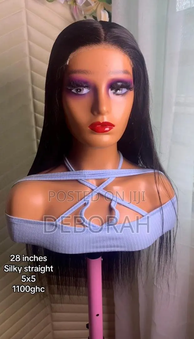 28 Inches Silky Straight Wig 5by5 Wig · Photo 1
