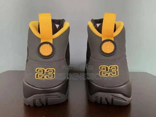 Air Jordan 23 · Photo 1