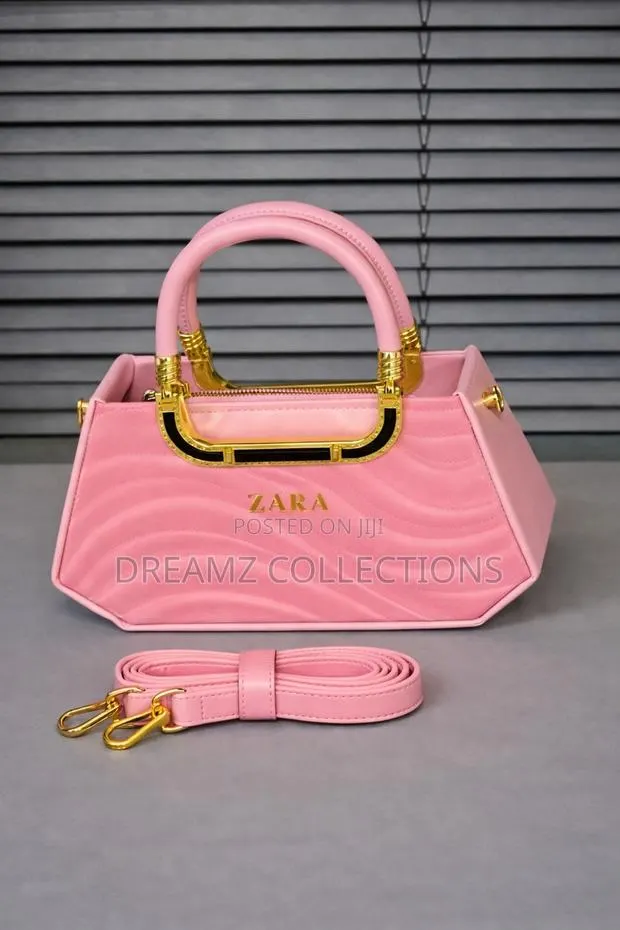 Zara Embossed Pattern Handbag · Photo 1
