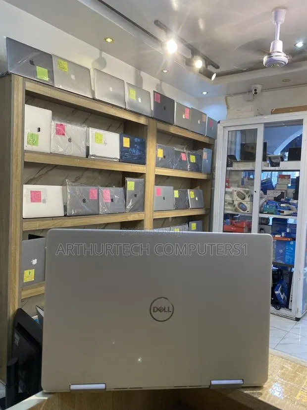Laptop Dell Inspiron 7306 16GB Intel Core i5 SSD 256GB · Photo 1