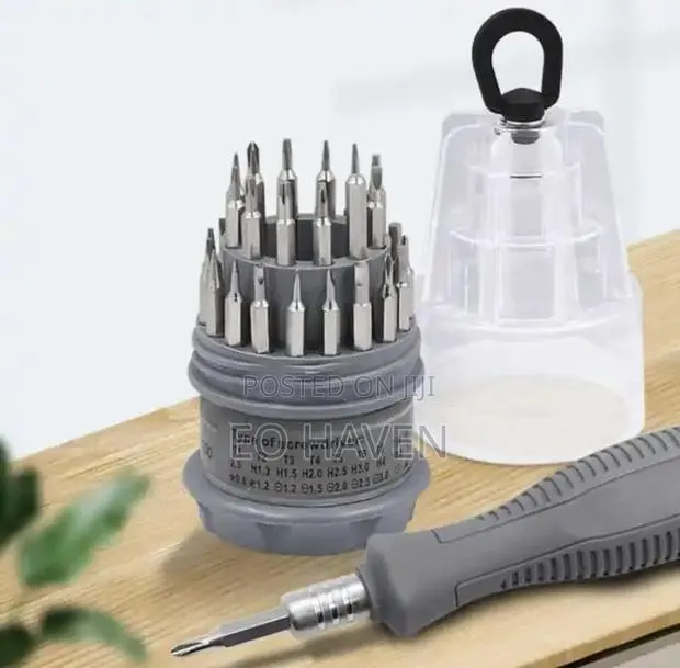 Screwdriver (31-in-1) · Photo 1