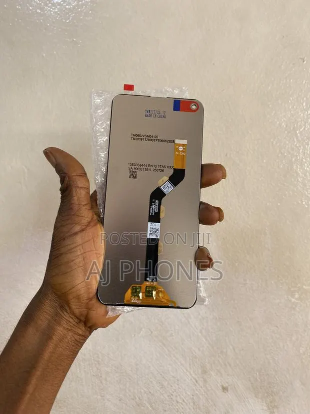 Infinix Hot 10i · Photo 1