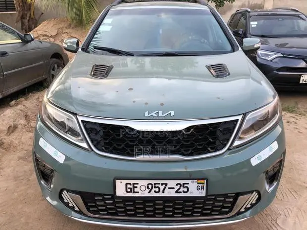 Kia Sorento 2013 Gray · Photo 1