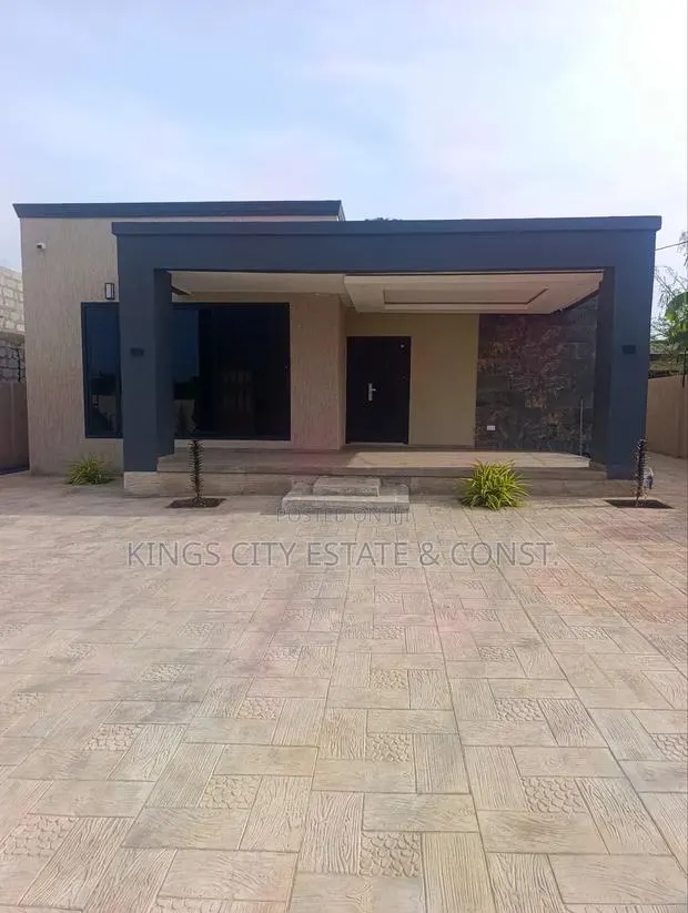 4bdrm House in Ofankor-Atta-Mills, Achimota for sale · Photo 1
