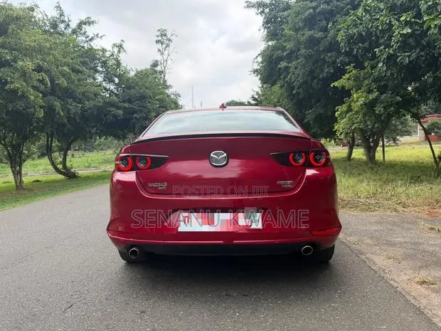 Mazda 3 2021 Red · Photo 1