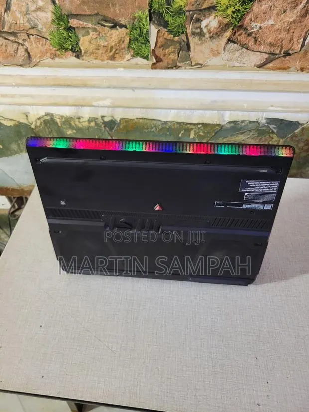 Laptop MSI GE66 Raider 32GB Nvidia SSD 1T · Photo 1