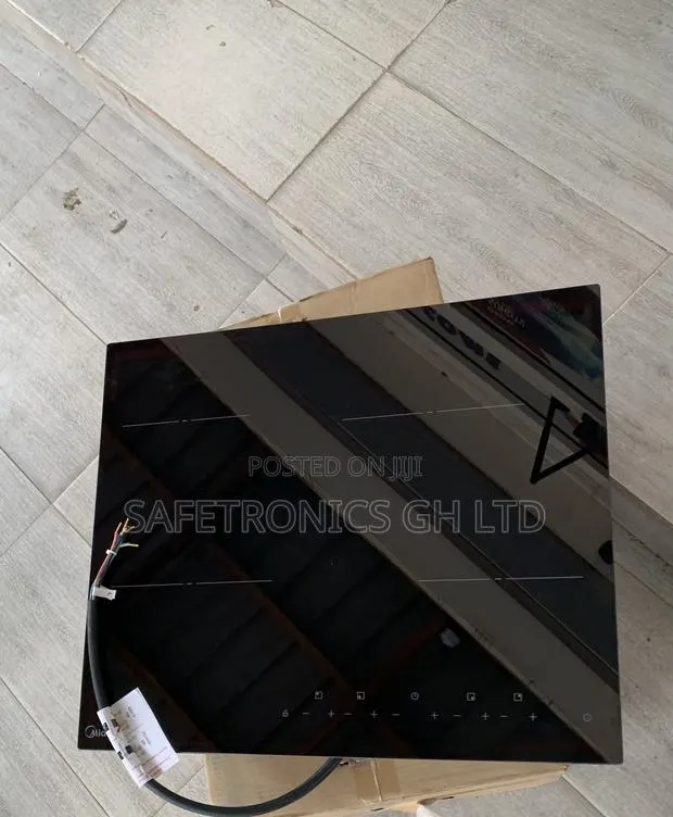 Newly Virtual (Black) 60cm 4 Electric Hob Kenwood · Photo 1