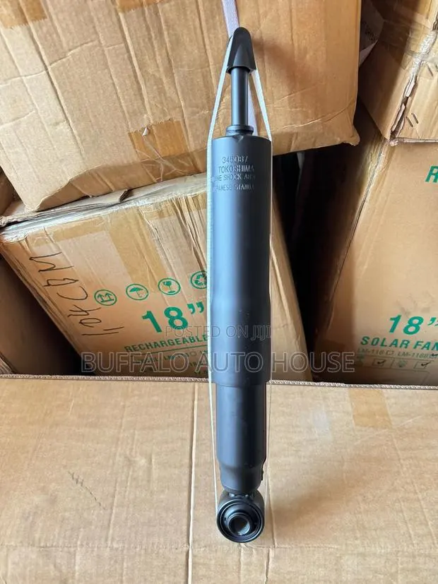 Land Cruiser 2015 Back Shock Absorber · Photo 1