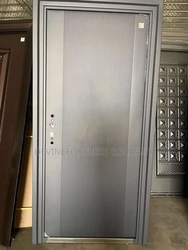High Quality Gray Single Door Strong for All Weather · Photo 1