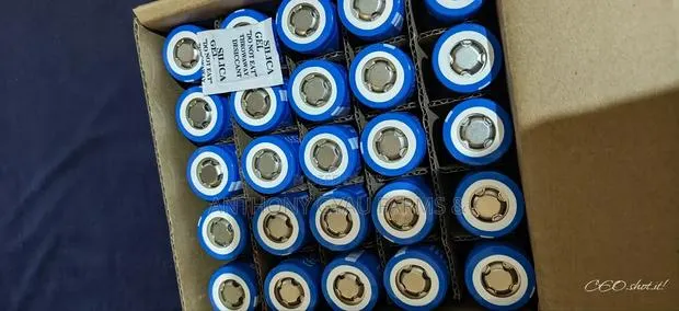 Original 32700 LiFePO4 Battery Cells - 6Ah Flat Top (Brand New) · Photo 1