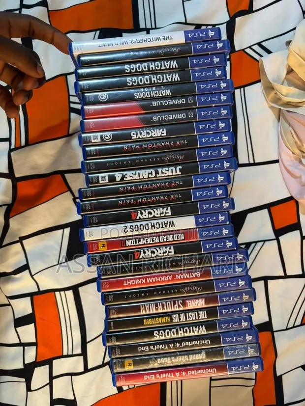 PlayStation 4 and 5 Disc Available on the Low Price · Photo 1