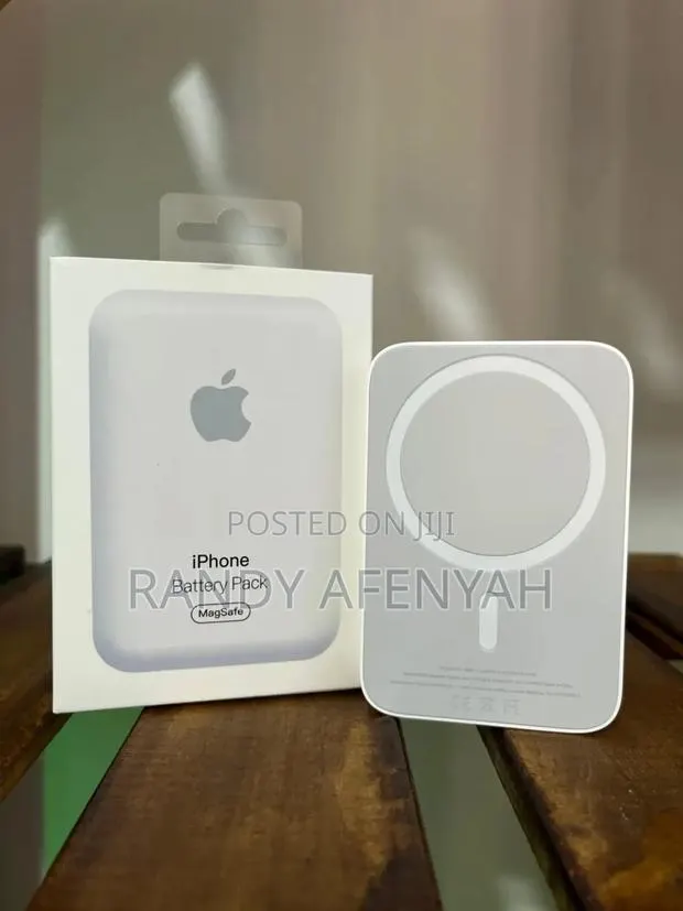 Apple Magsafe Power Bank · Photo 1