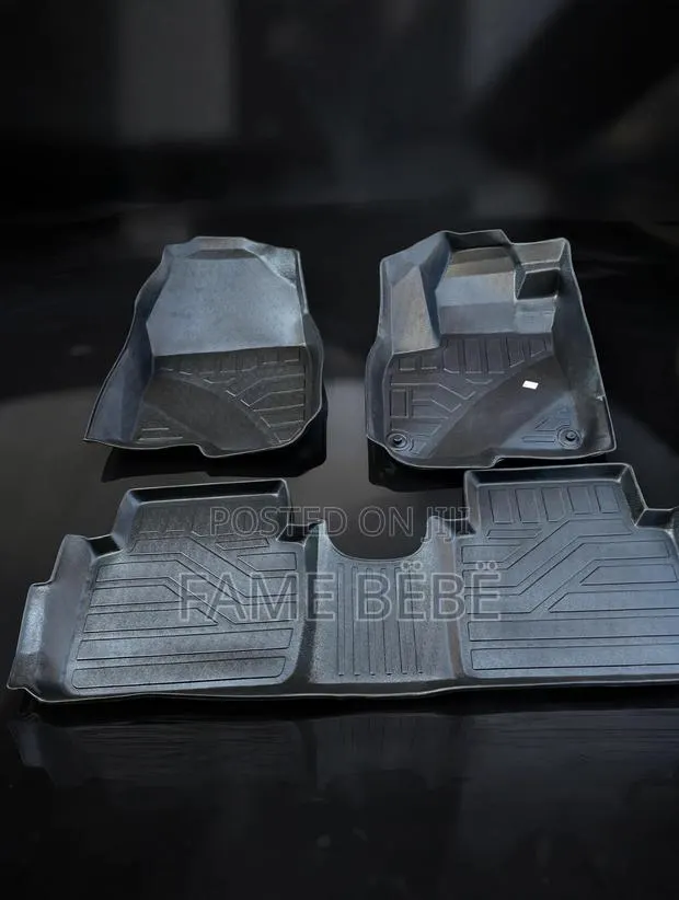Honda CR-V 3d Floor Carpet · Photo 1