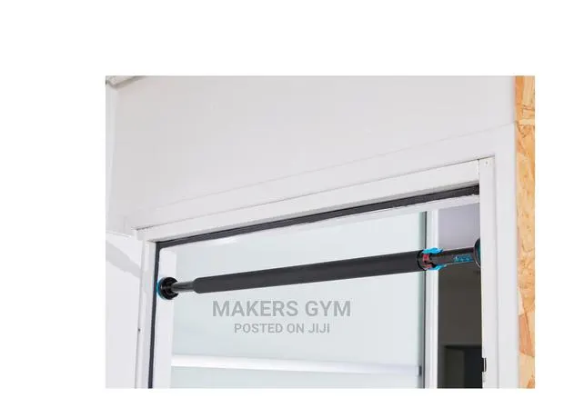 Pull-Up Bar (Lockable) · Photo 1