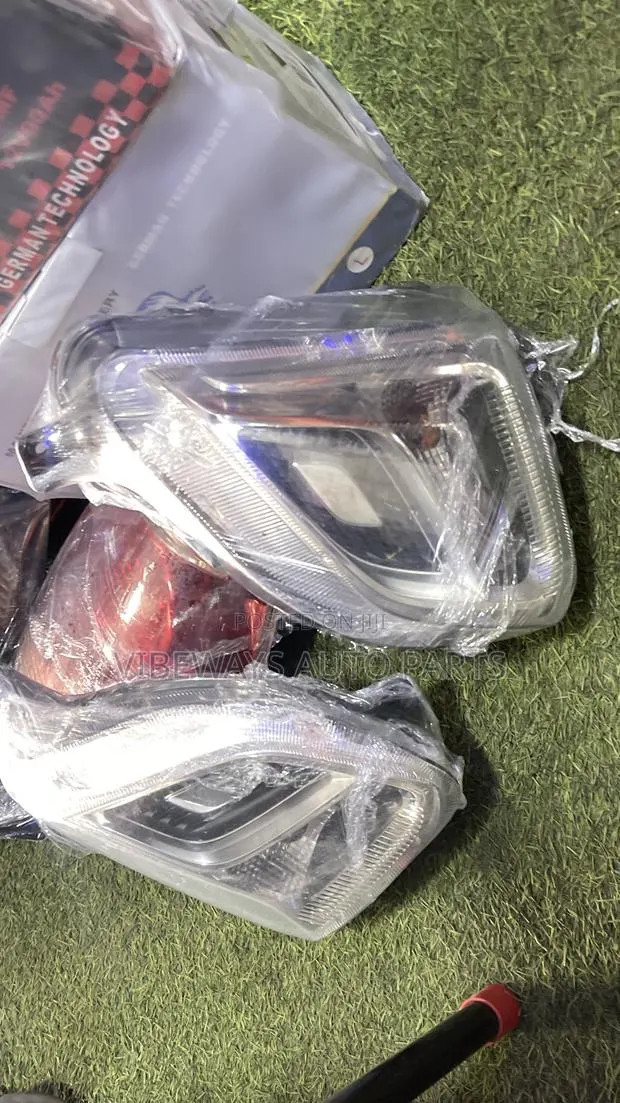 Chevrolet Equinox 2018-2021 Foglight Original Pair · Photo 1