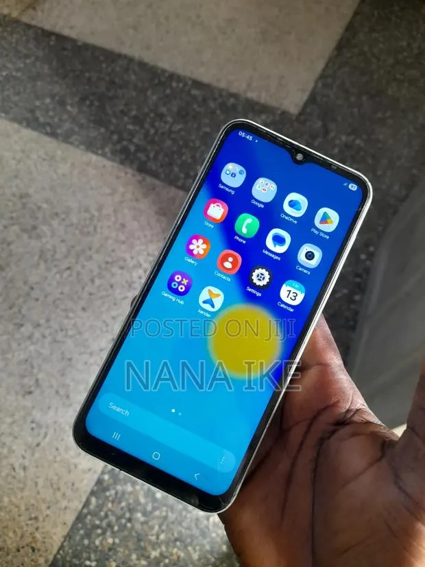 Samsung Galaxy A14 5G 64 GB Green · Photo 1