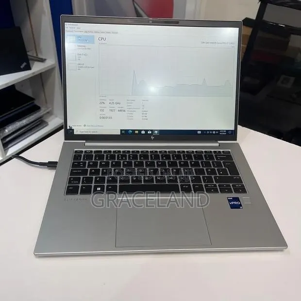 Laptop HP EliteBook 840 G9 16GB Intel Core i7 SSD 512GB · Photo 3