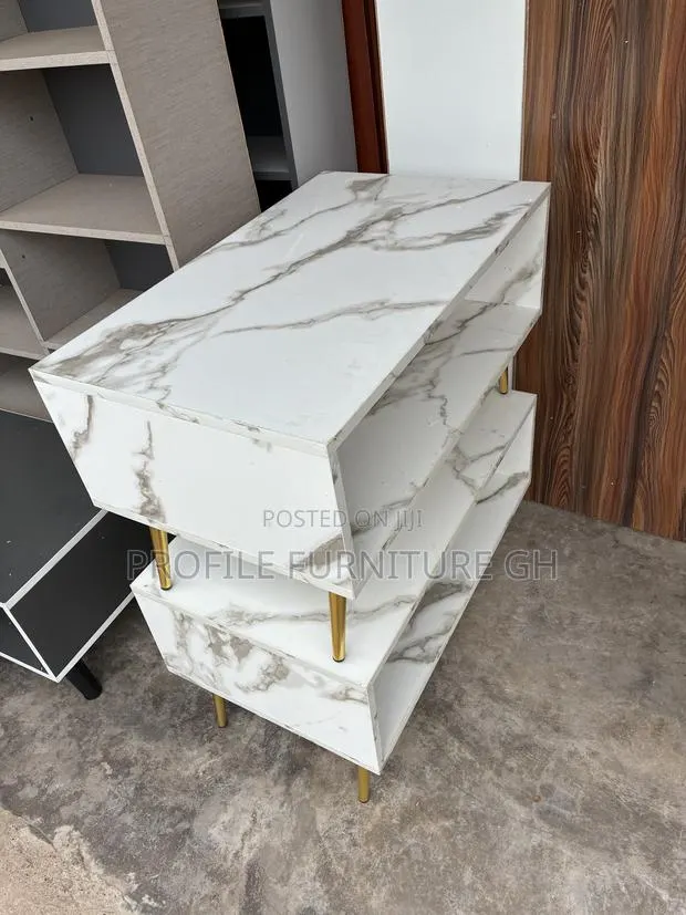 Center Table · Photo 1