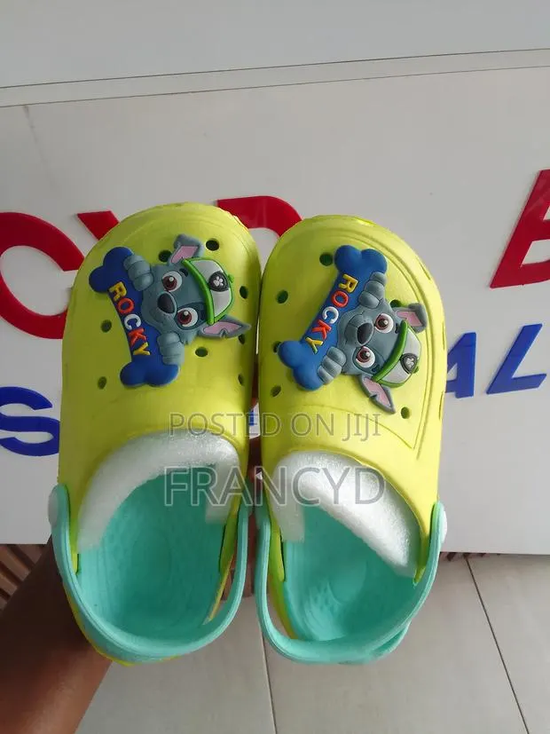 Kids Crocs · Photo 1