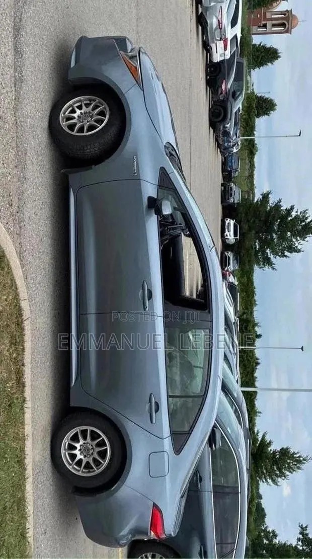 Toyota Corolla LE 2021 · Photo 1