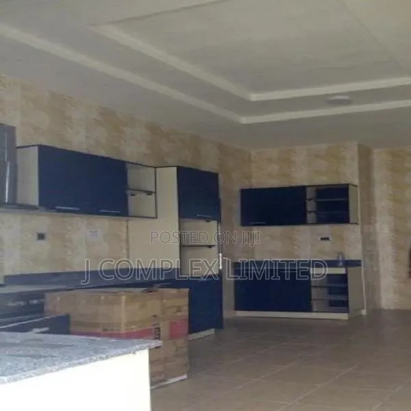 4bdrm House in Lincoln School Area for sale · Photo 1