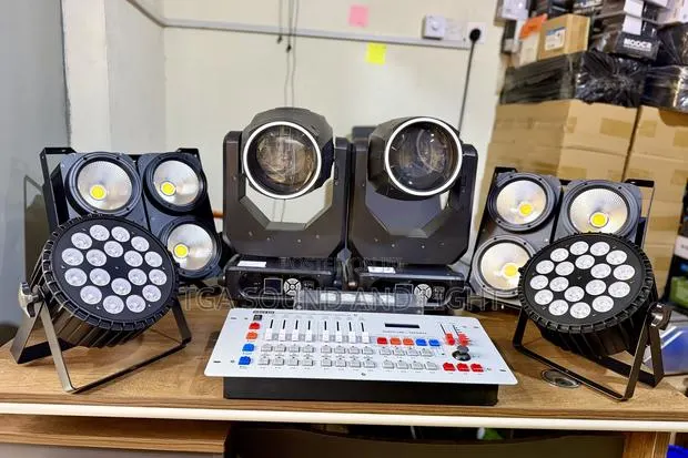 Stage Lighting Equipment Bundle · Photo 1