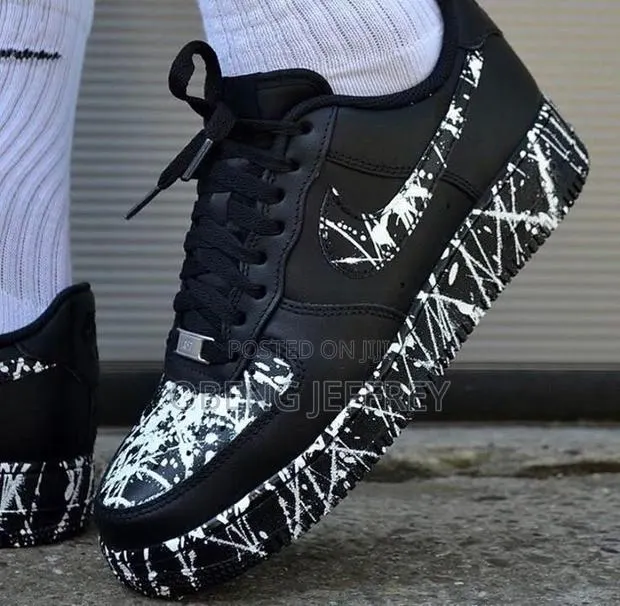 Original Airforce Black With White Plain Platters · Photo 1