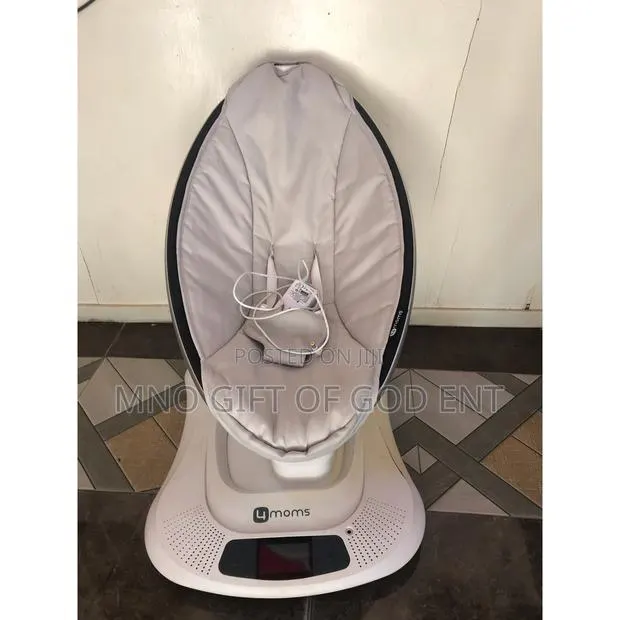 4moms Mamaroo 4 Multi-Motion Baby Swing, Bluetooth From U.S. · Photo 1