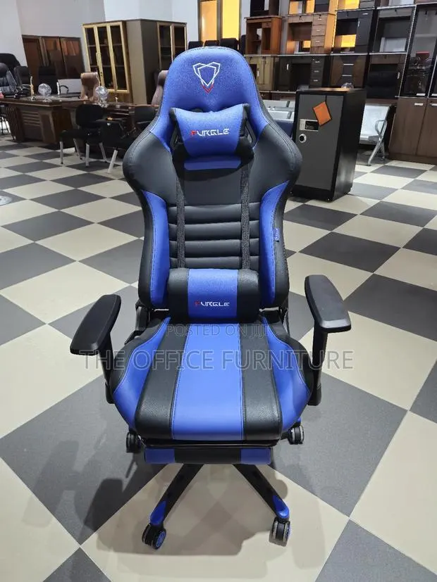 Executive Gaming Swivel · Photo 1