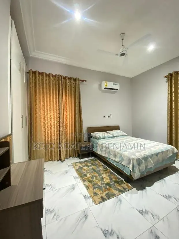 Furnished 3bdrm House in CFC Estates for sale · Photo 3