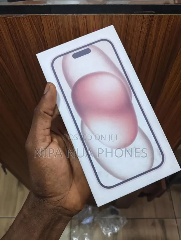 New Apple iPhone 15 Plus 128 GB Purple · Photo 1