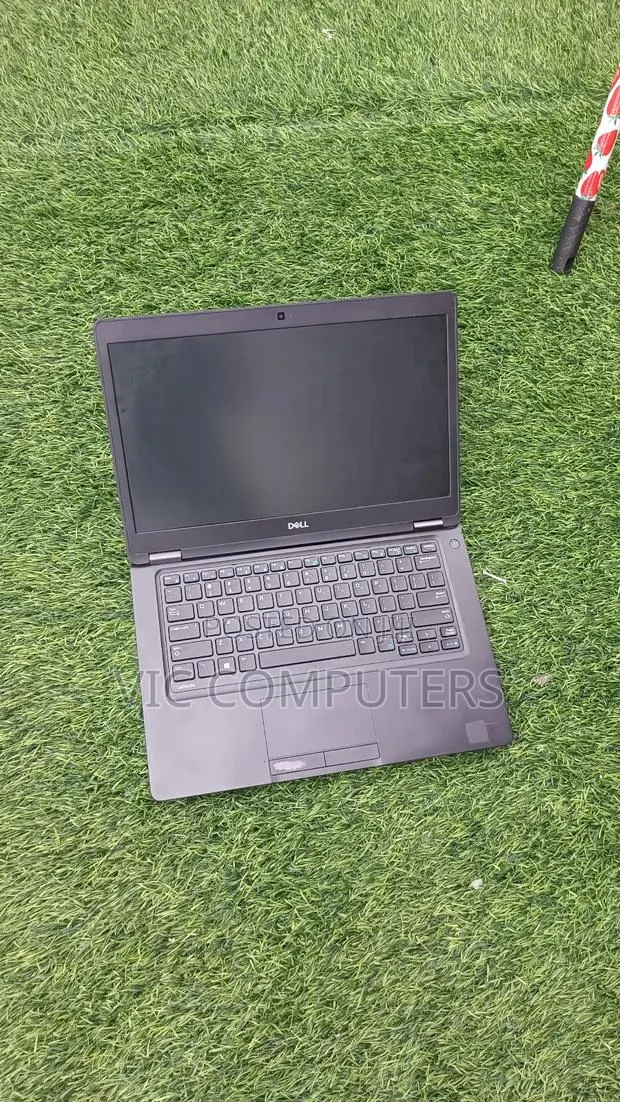 Laptop Dell Latitude 14 5480 8GB Intel Core i5 SSD 256GB