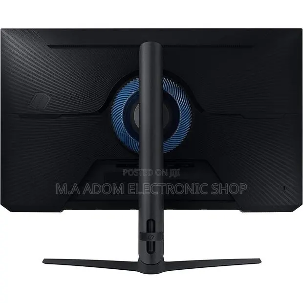 Samsung 27” Smart QHD 2K Odyssey G5 Gaming Monitor · Photo 3