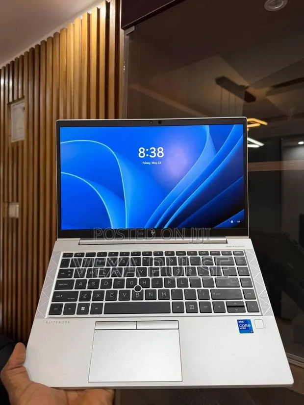 Laptop HP EliteBook 840 G8 16GB Intel Core i7 SSD 512GB · Photo 1