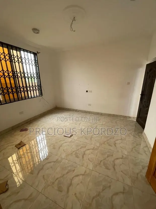 1bdrm Room & Parlour in Adenta Nw Lg, New Legon for rent · Photo 1