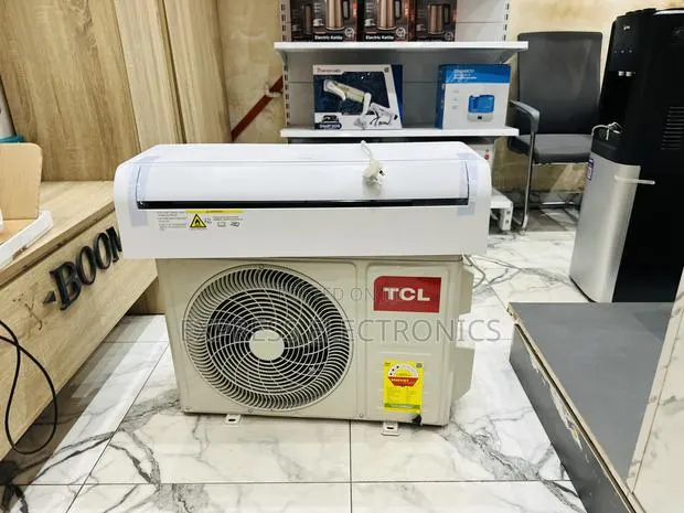 Hot Deals on White Air Conditioner Split R410 Gas 1.5hp · Photo 1