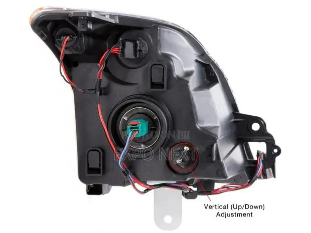 Nissan Sentra 2010-2012 Halogen Head Light · Photo 1