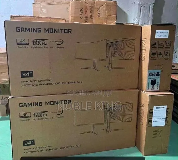 34”-Inch Curved Gaming Monitor · Photo 1