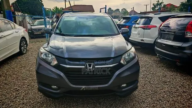 Honda HR-V EX AWD 2018 Gray · Photo 1
