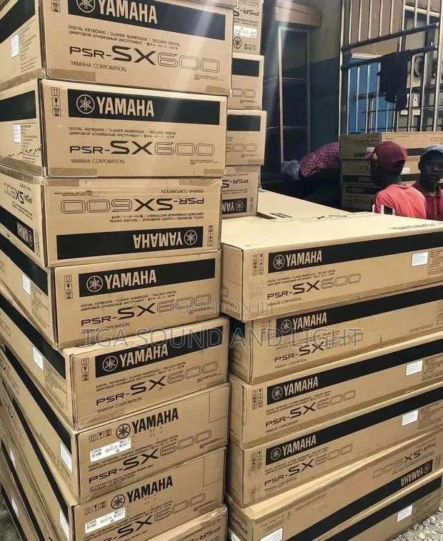 PSR Sx600 Arranger Workstation Keyboard - Wholesale · Photo 1