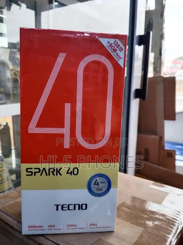 New Tecno Spark 40 128 GB Black · Photo 1