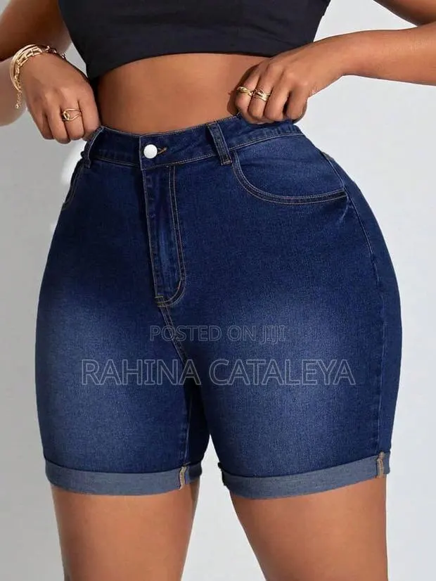 Ladies Quality Jeans · Photo 1