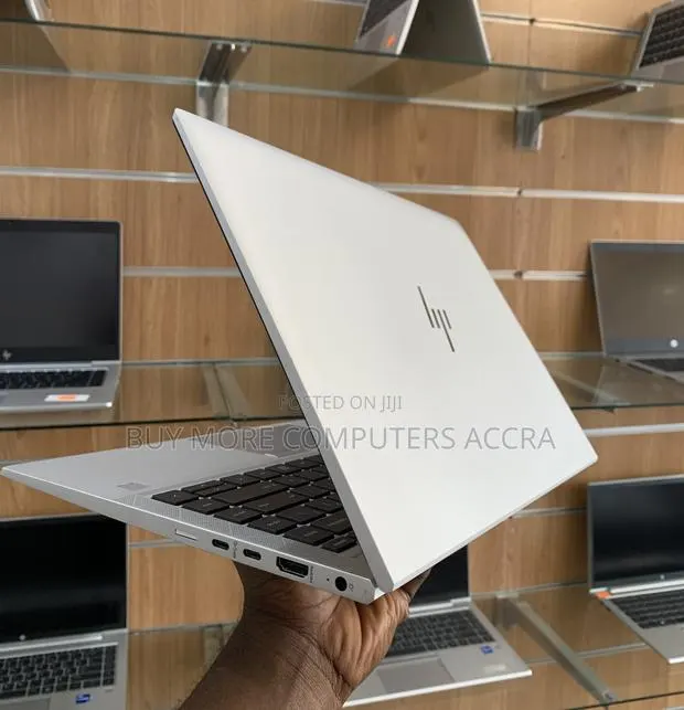 Laptop HP EliteBook 835 G7 16GB AMD Ryzen 5 SSD 256GB · Photo 1